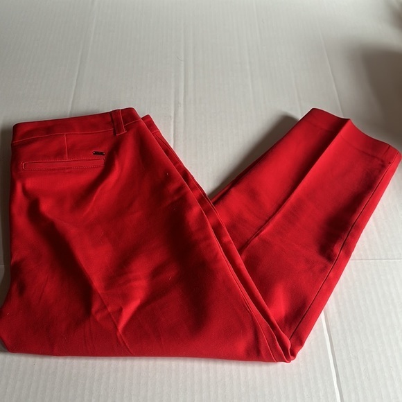 Women’s Pleated Tommy Hilfiger Capri Pants. Red. Size‎ 4. - Picture 2 of 5
